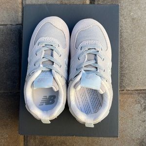 New Balance Toddler Girls Sneaker